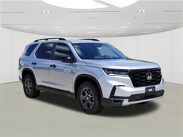 New 2025 Honda Pilot TrailSport image 1