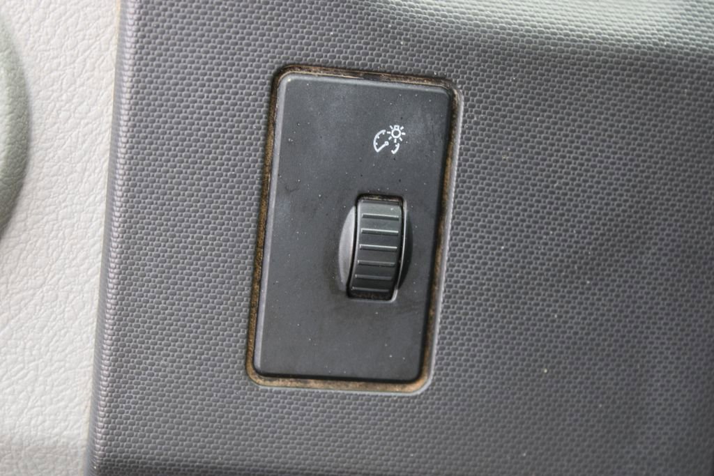 Used 2015 Ford E-350 and Econoline 350 Super Duty image 29