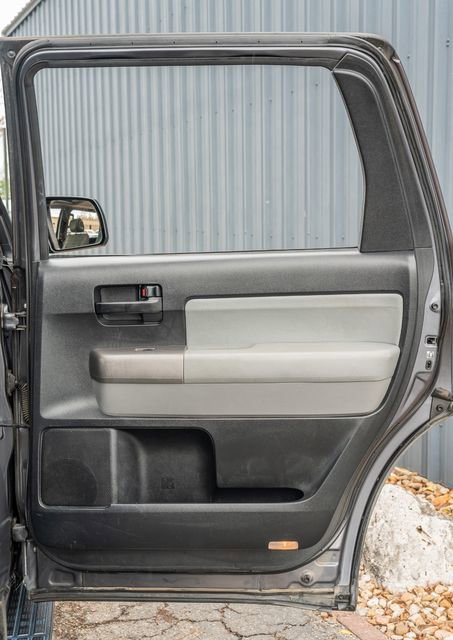 Used 2013 Toyota Sequoia SR5 image 41