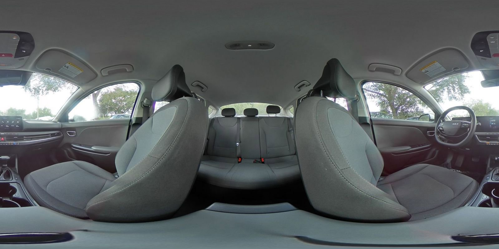 Used 2025 Kia K4 FWD image 41
