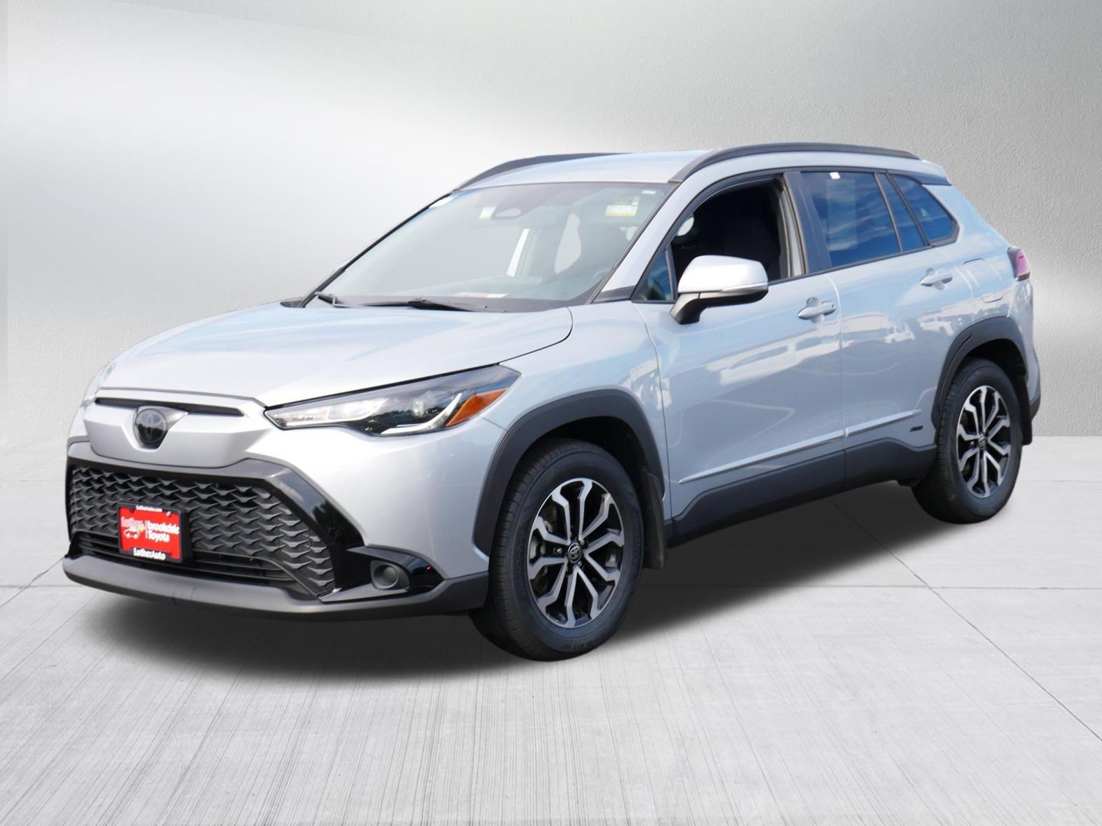 Certified 2023 Toyota Corolla Cross AWD Hybrid image 3