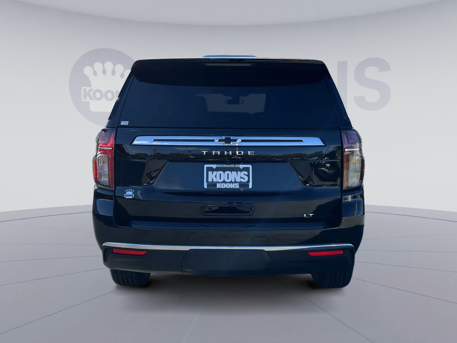 Used 2022 Chevrolet Tahoe LT w/ Luxury Package image 5