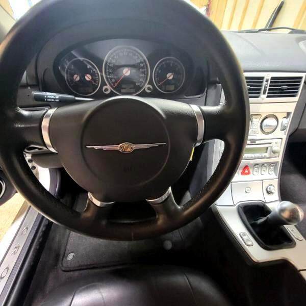 Used 2005 Chrysler Crossfire Limited image 18