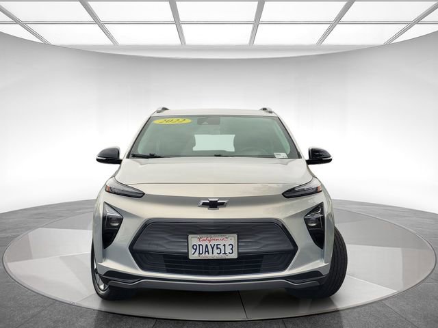 Used 2022 Chevrolet Bolt EUV LT w/ Convenience Package image 2