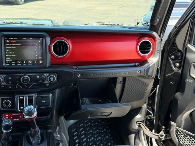 Used 2020 Jeep Wrangler Rubicon AWD/4WD image 36