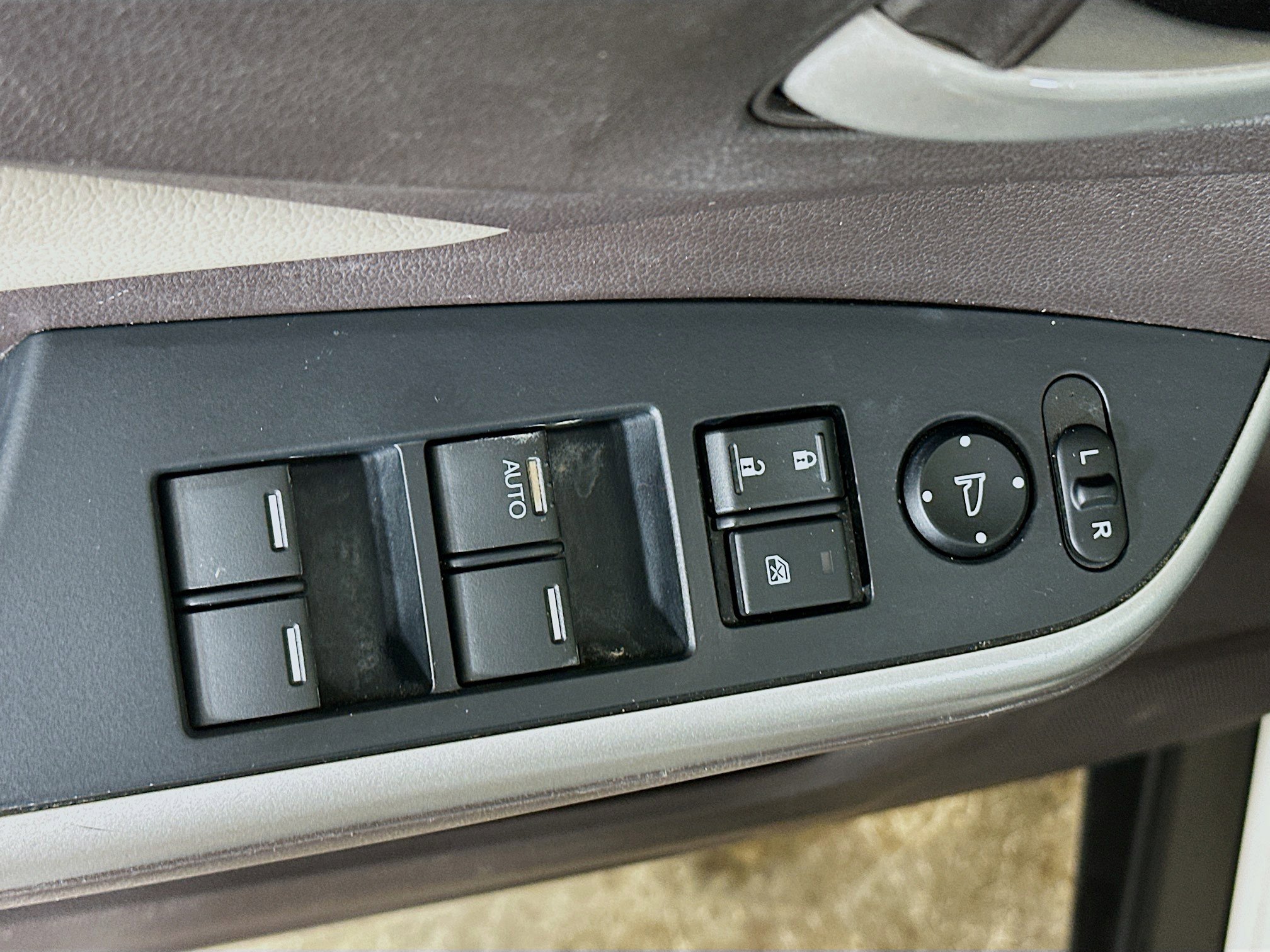 Used 2013 Honda CR-V EX-L image 15