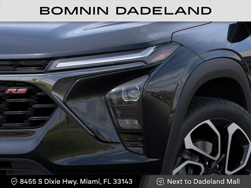 New 2026 Chevrolet Trax RS w/ Sunroof Package FWD image 11