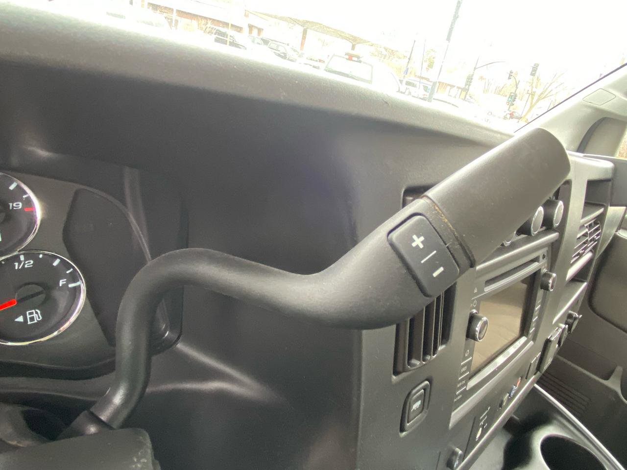 Used 2020 Chevrolet Express 3500 w/ Power Convenience Package image 23