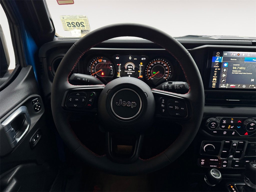 Used 2024 Jeep Wrangler Unlimited Rubicon w/ XTREMEE 35" Tire Package image 12