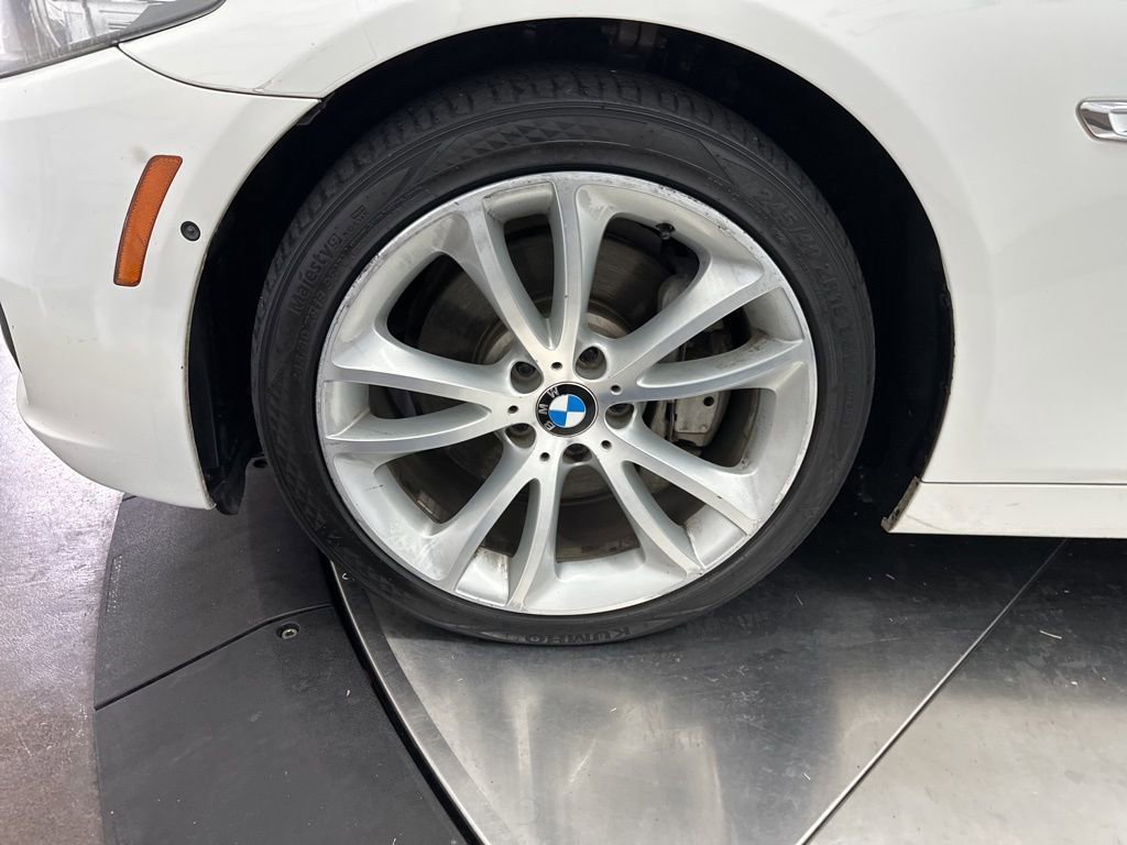 Used 2014 BMW 535d xDrive AWD/4WD image 28