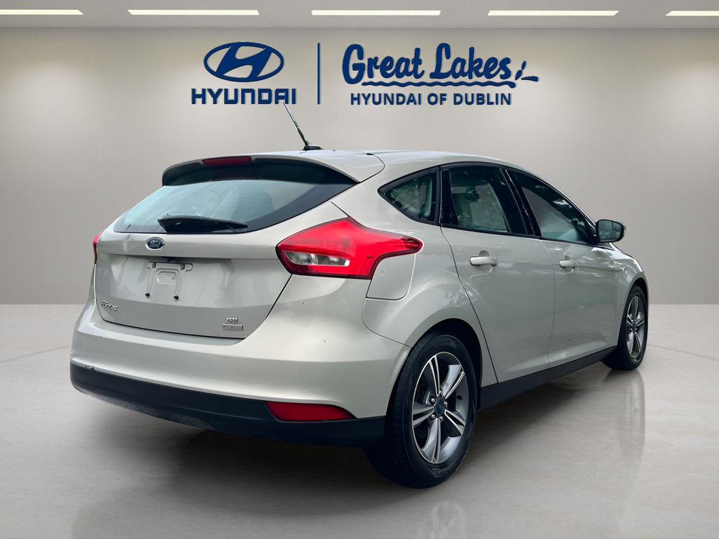 Used 2016 Ford Focus SE FWD image 5