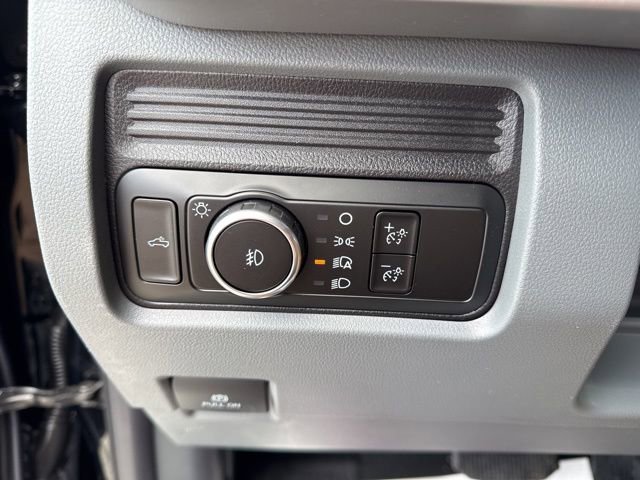 Used 2024 Ford F350 XL w/ 360-Degree Camera Package image 19