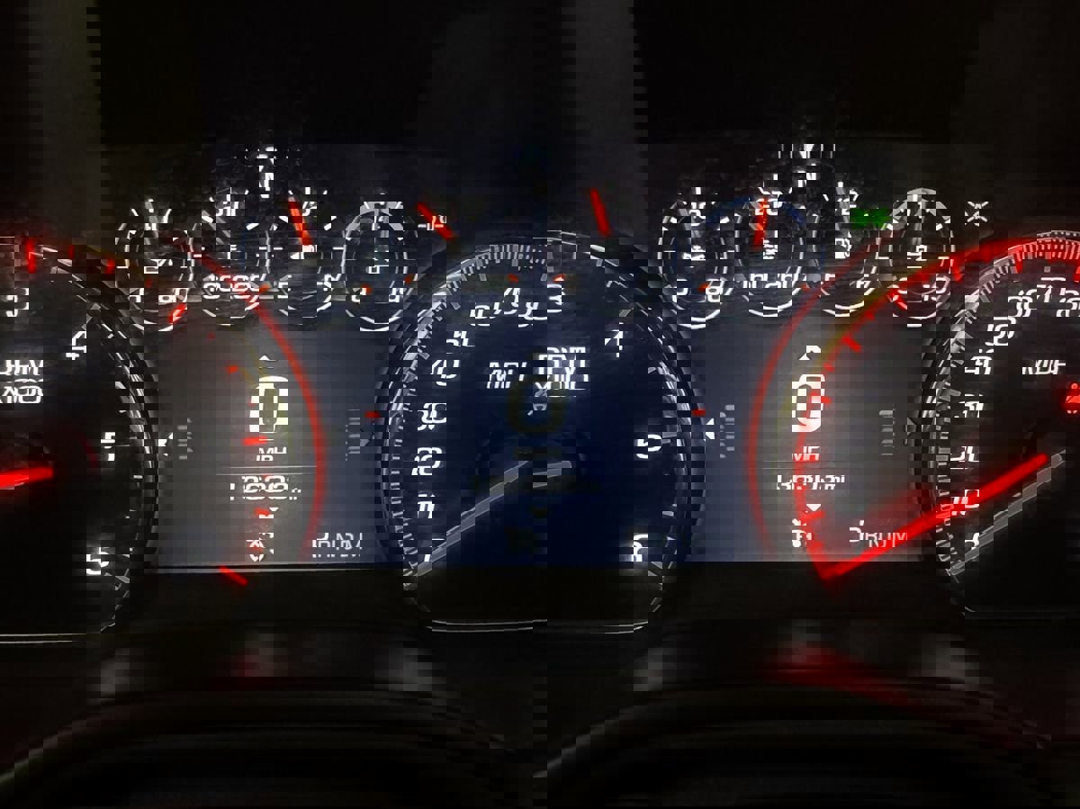 Used 2015 GMC Yukon Denali w/ Touring Package image 26