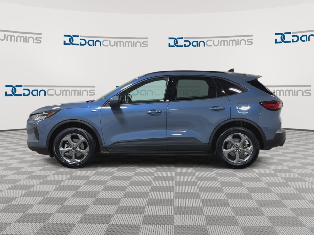 Used 2025 Ford Escape ST-Line Select AWD/4WD image 5