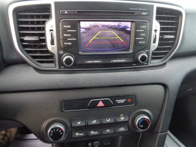Used 2017 Kia Sportage LX image 33