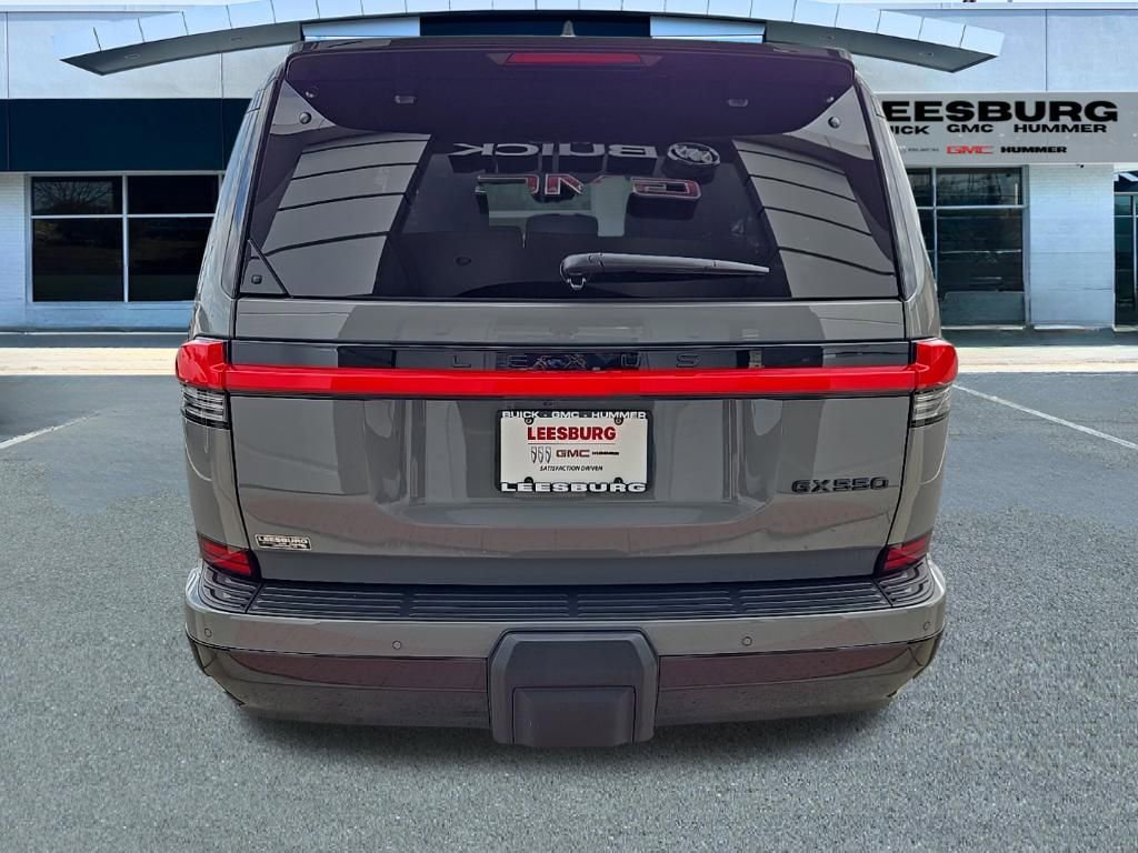 Used 2025 Lexus GX 550 w/ Accessory Package (2T) image 6