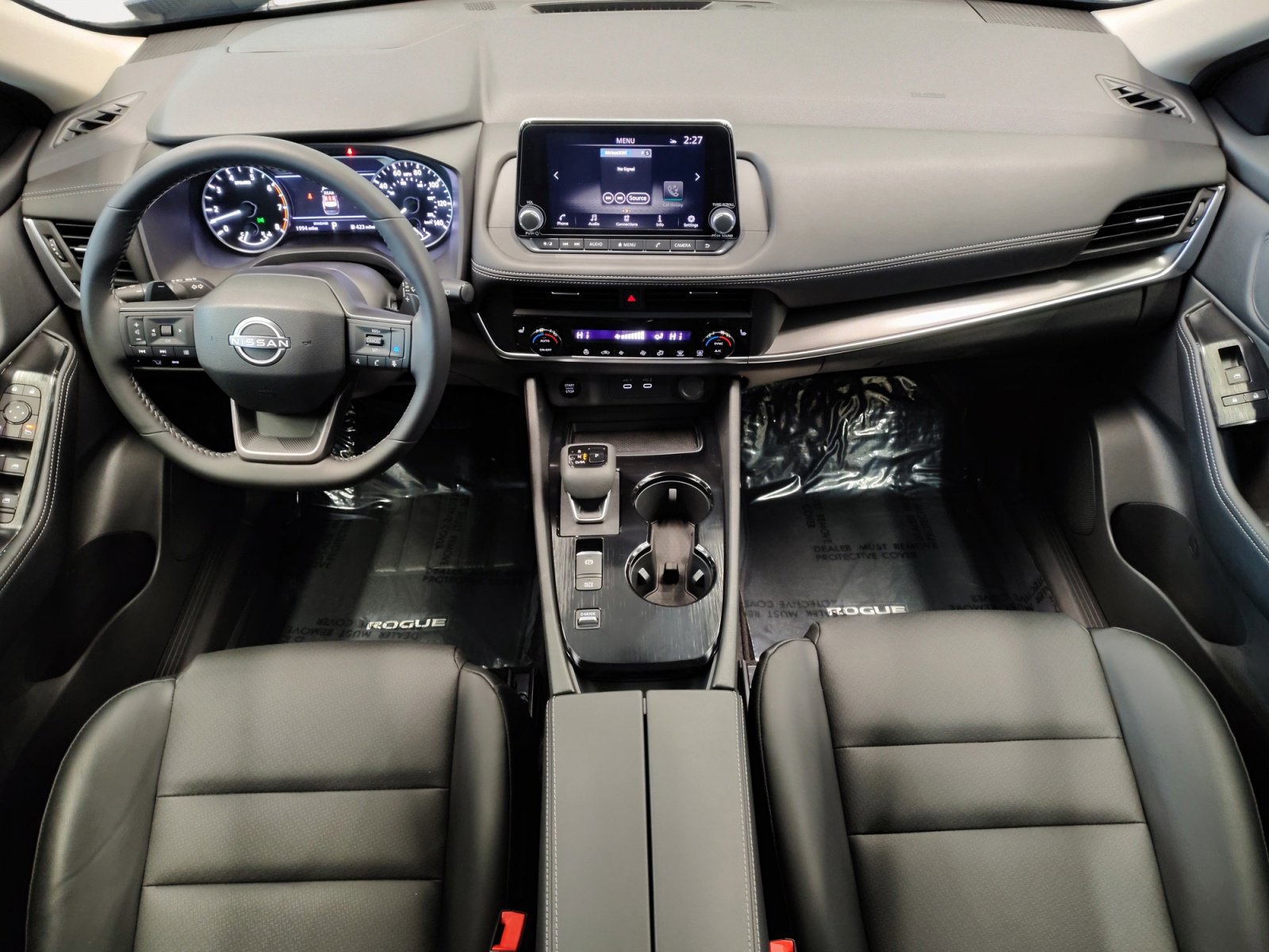 Certified 2025 Nissan Rogue SV w/ SV Premium Package image 17