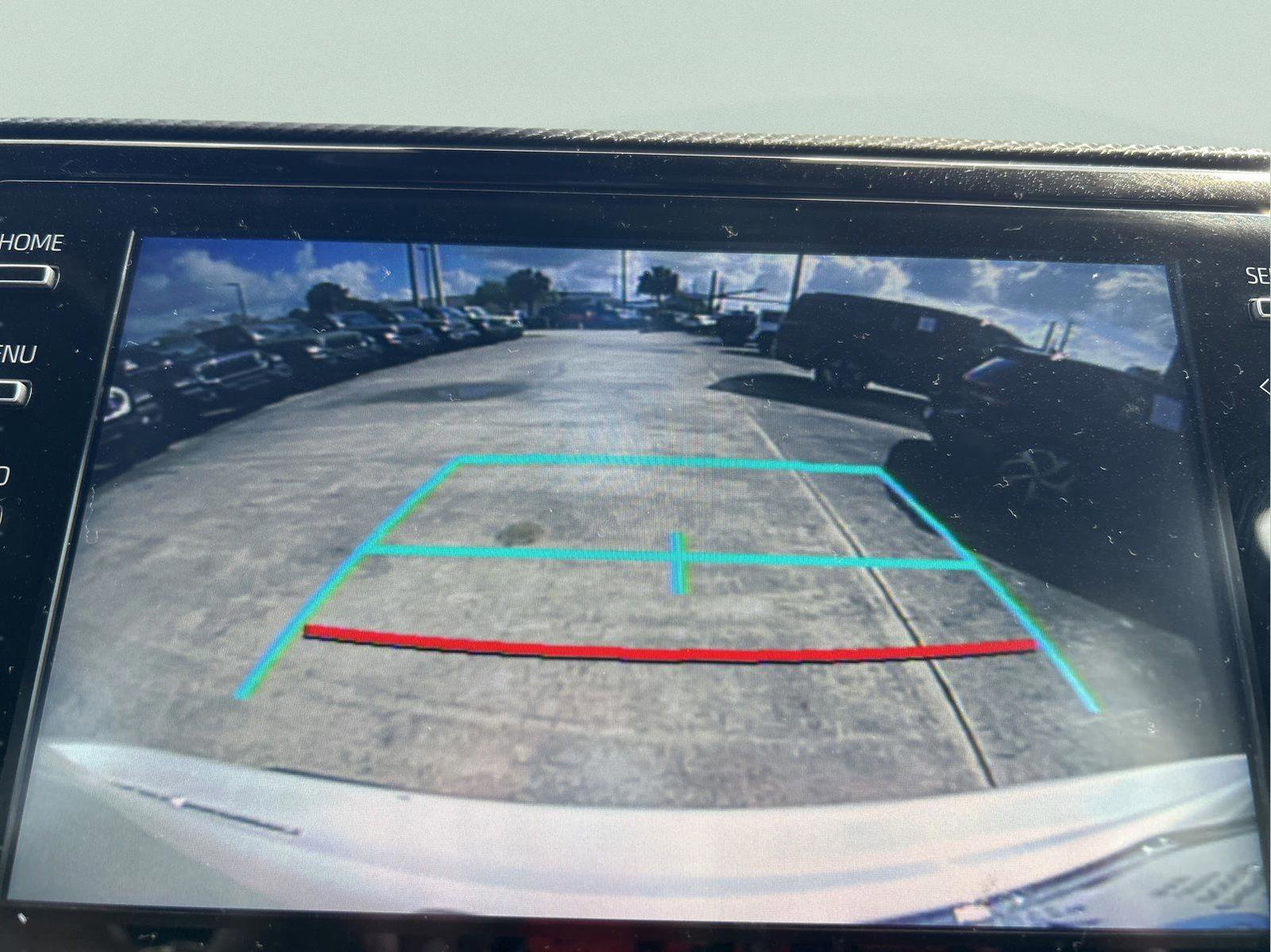 Used 2021 Toyota Highlander XSE FWD image 30