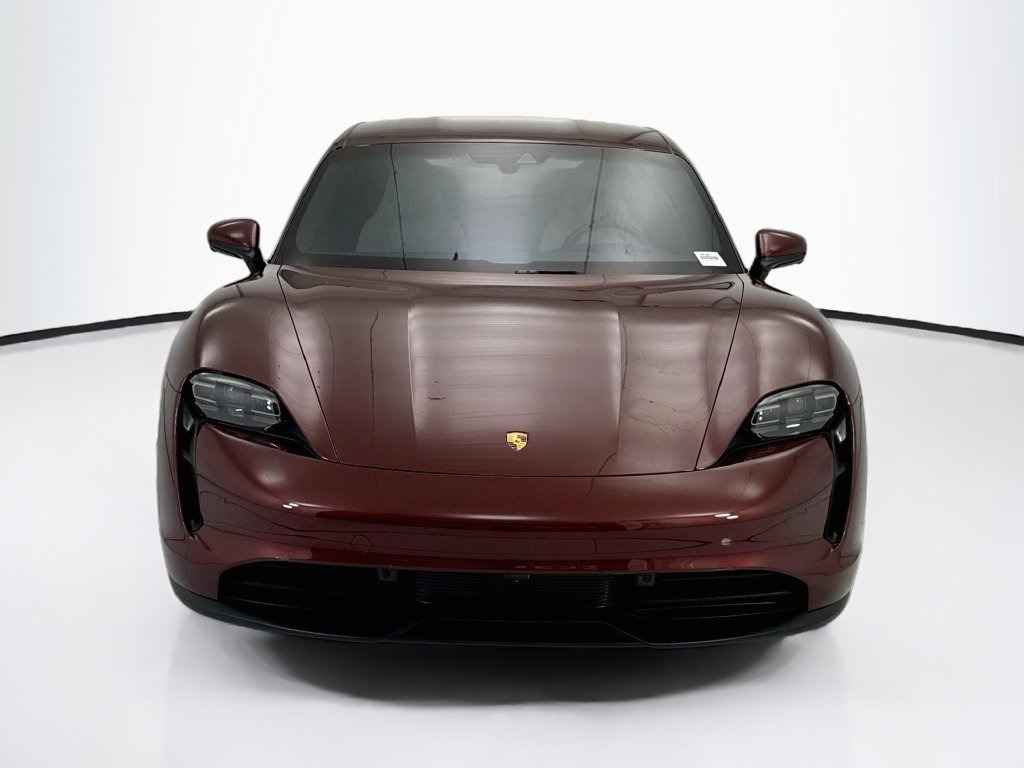 Used 2022 Porsche Taycan RWD image 2