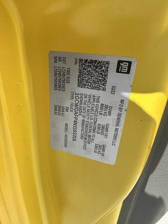 Used 2022 Chevrolet Express 2500 image 16