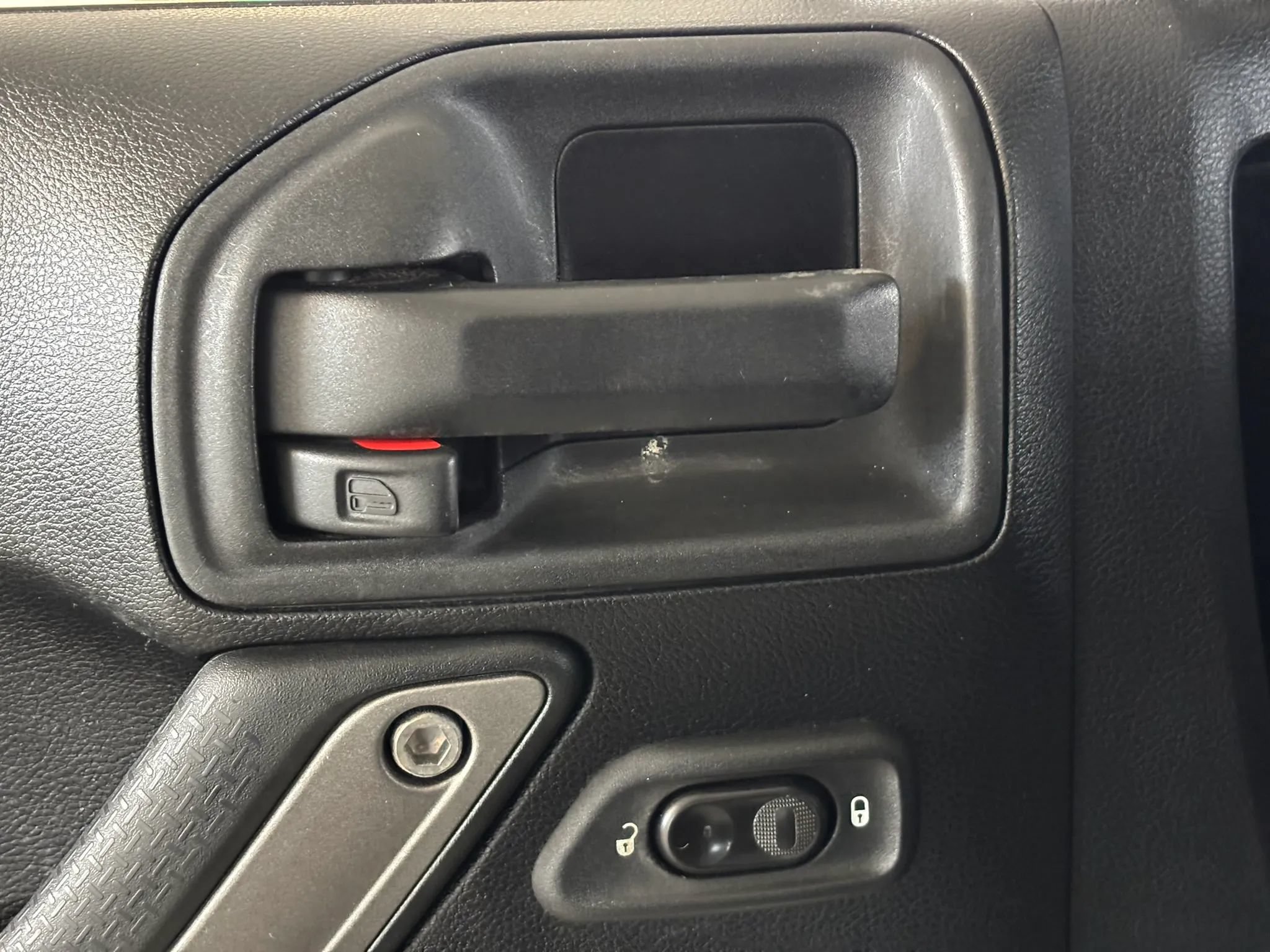 Used 2015 Jeep Wrangler Unlimited Sport AWD/4WD image 18
