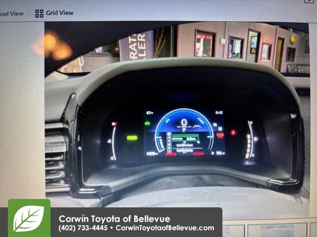 Used 2025 Toyota Camry LE image 5