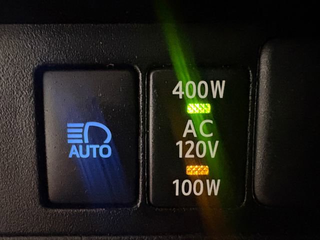 Used 2020 Toyota Tacoma TRD Sport image 9