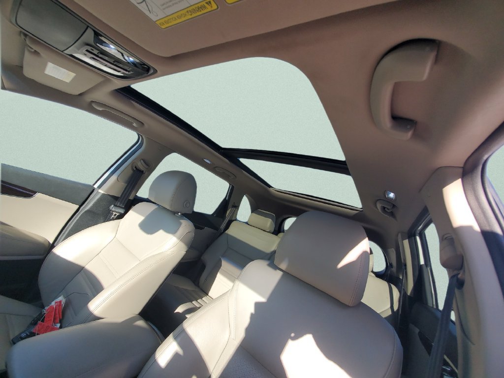 Used 2019 Kia Sorento EX FWD image 17