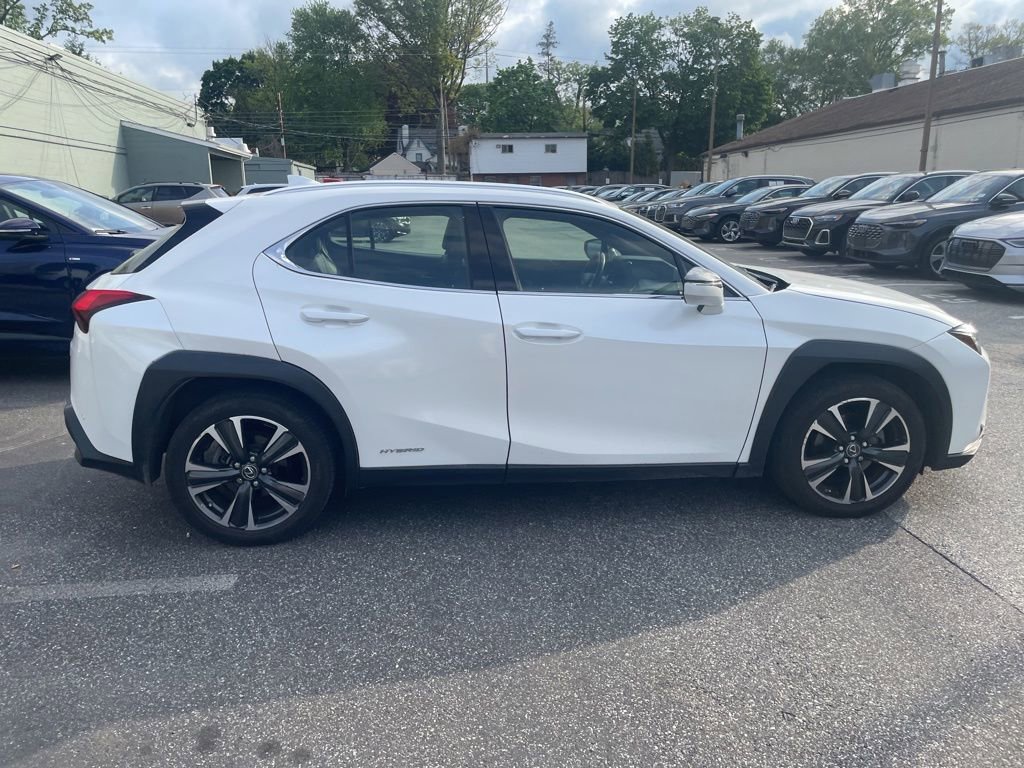 Used 2020 Lexus UX 250h w/ Premium Package AWD/4WD image 7