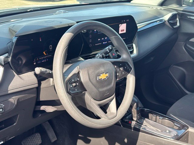 Used 2026 Chevrolet TrailBlazer LS w/ LS Convenience Package AWD/4WD image 8