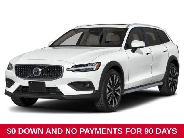 Used 2025 Volvo V60 B5 Cross Country Plus