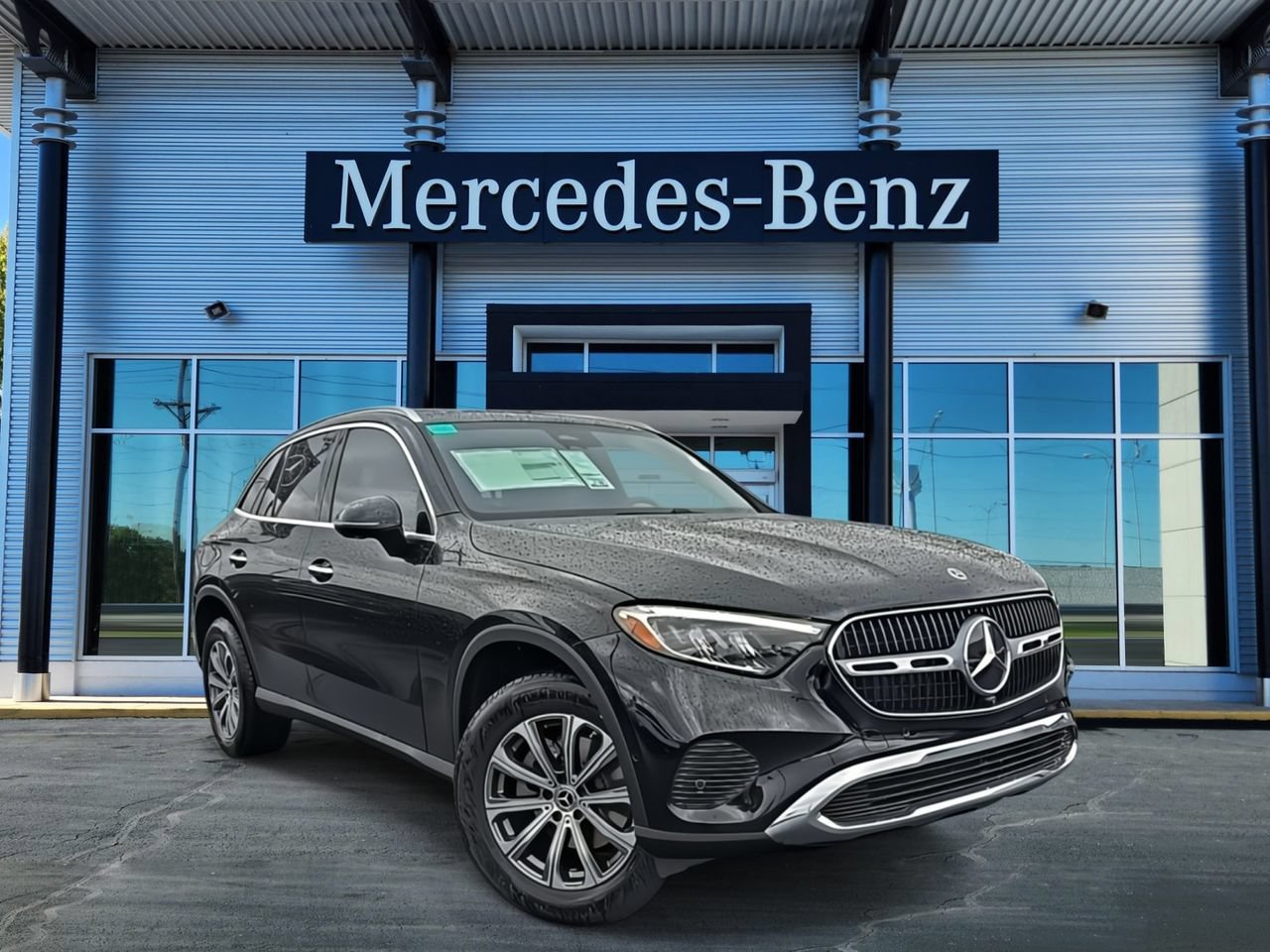 New 2026 Mercedes-Benz GLC 300 4MATIC