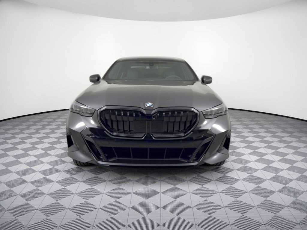New 2027 BMW 530i xDrive w/ M Sport Package AWD/4WD image 6