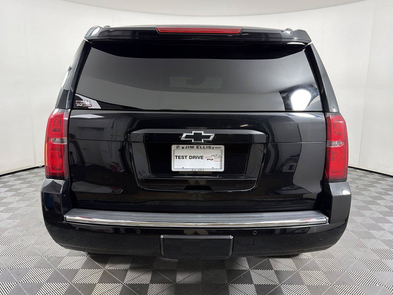 Used 2015 Chevrolet Tahoe LTZ RWD image 5