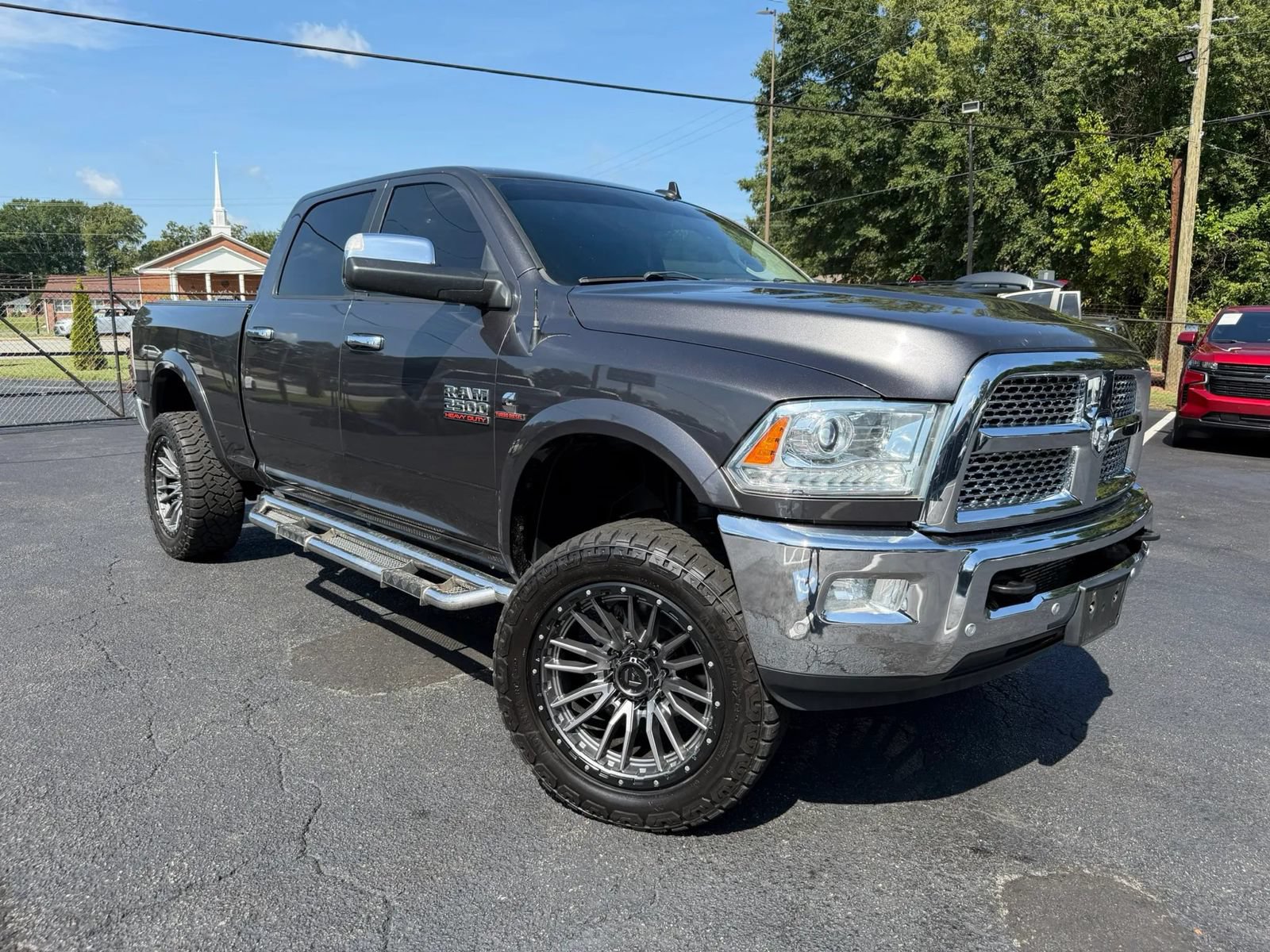 Used 2018 RAM 2500 Laramie w/ Convenience Group AWD/4WD image 2