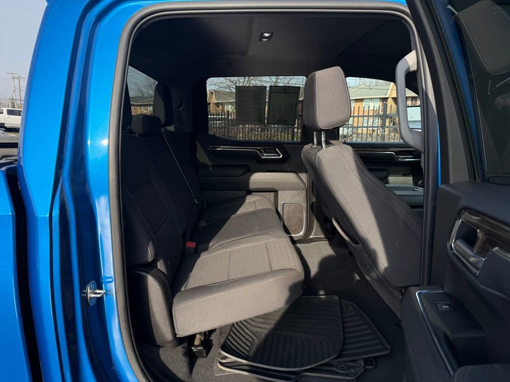 Used 2023 Chevrolet Silverado 1500 RST image 14
