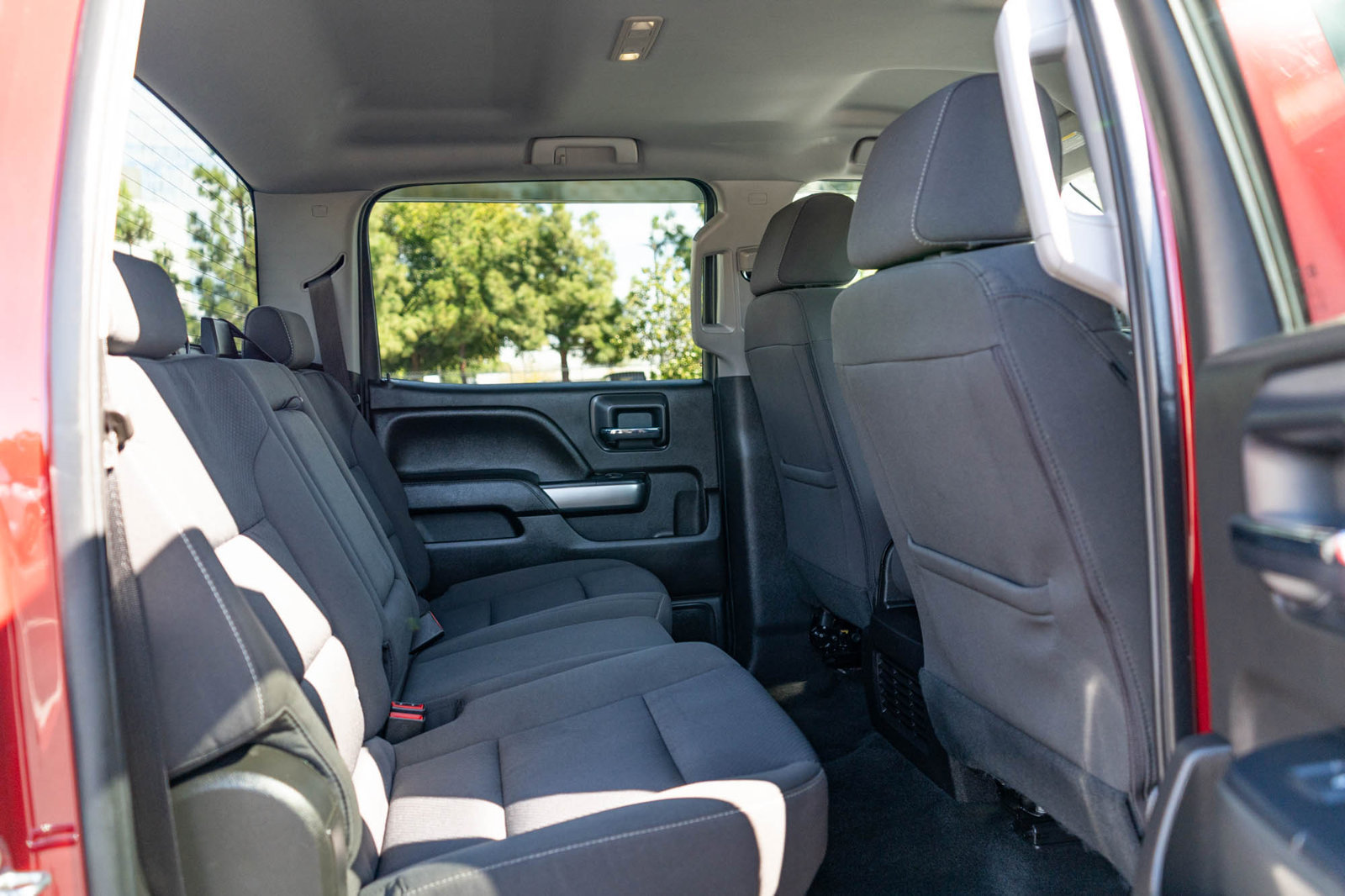 Used 2018 Chevrolet Silverado 1500 LT w/ LT Eassist Package RWD image 21