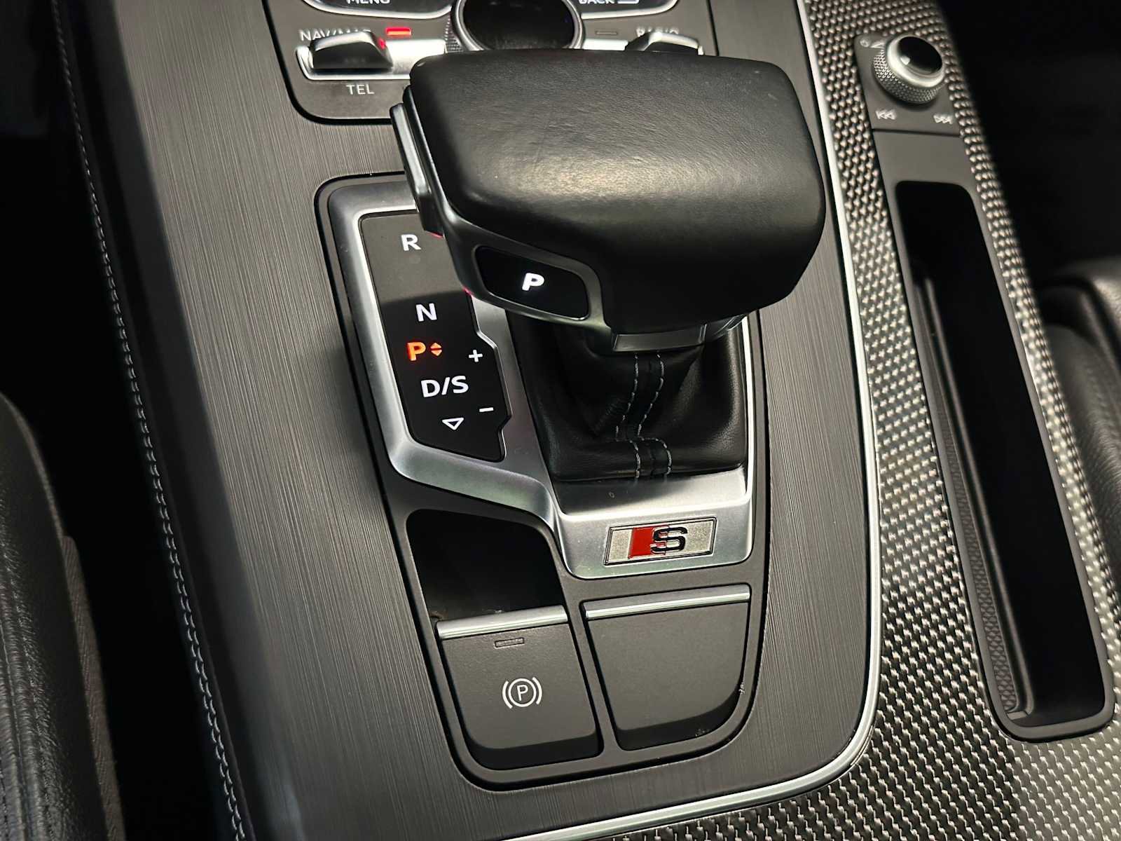 Used 2018 Audi SQ5 Prestige w/ Prestige Package AWD/4WD image 17