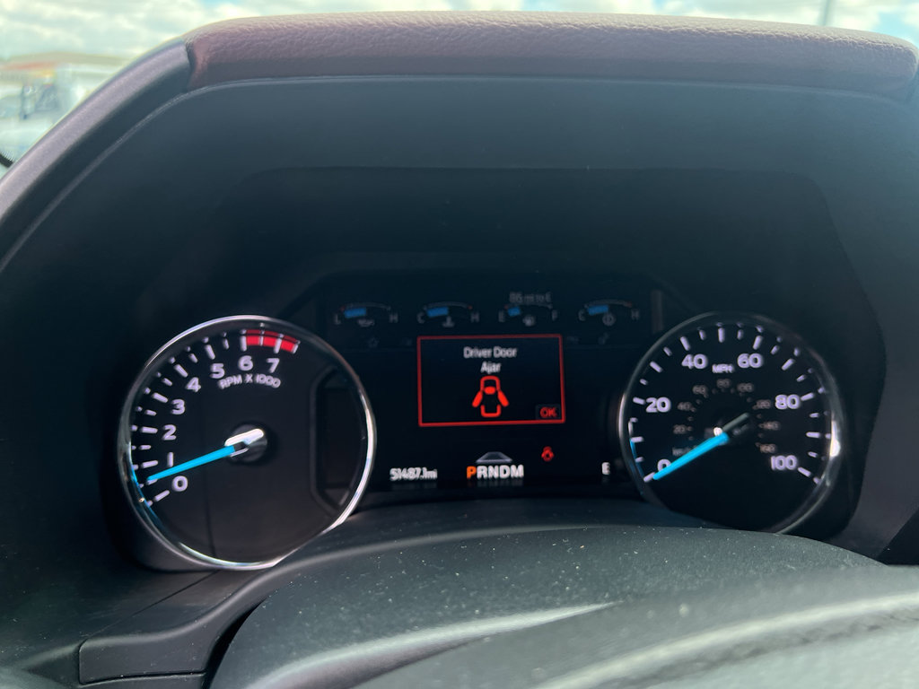 Used 2022 Ford F250 Platinum image 10