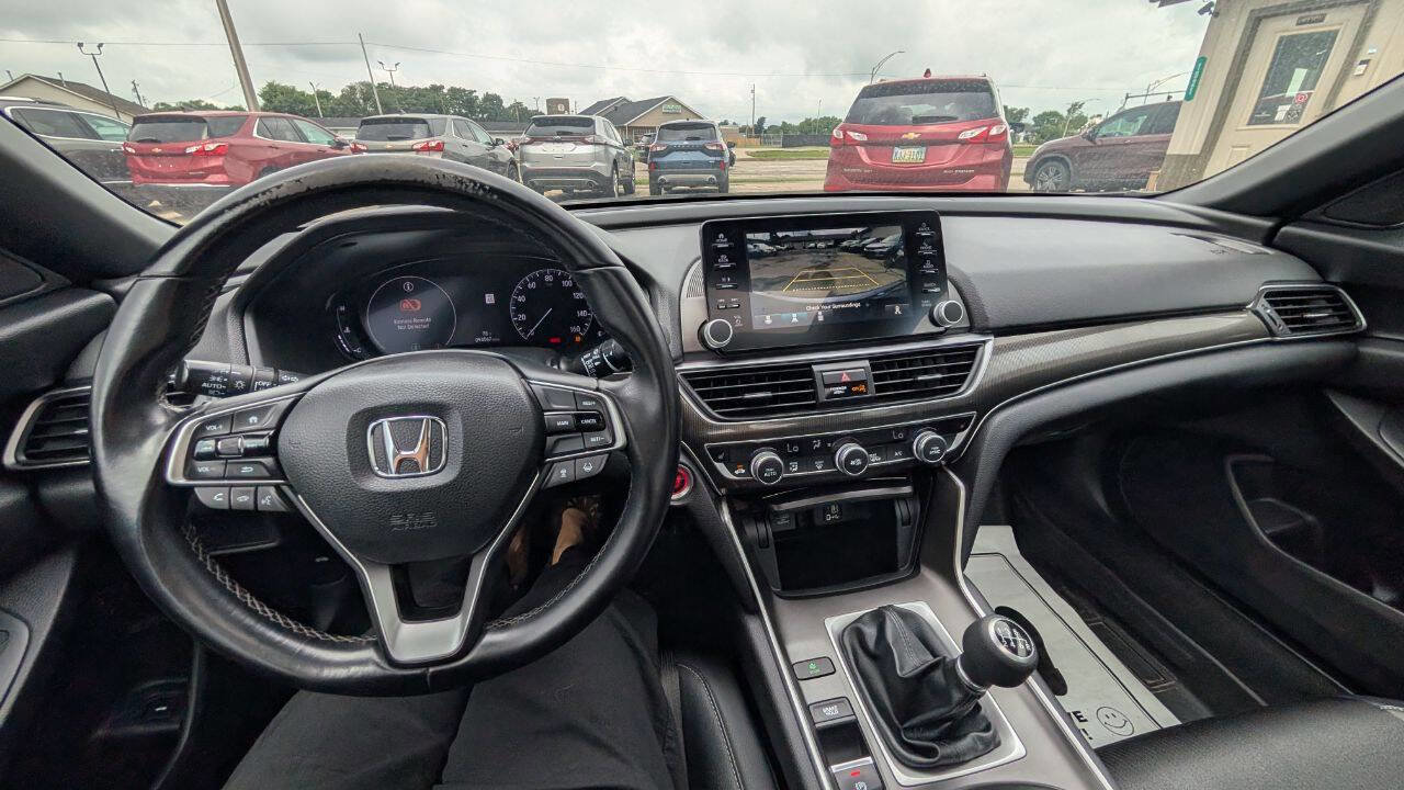Used 2018 Honda Accord Sport image 17