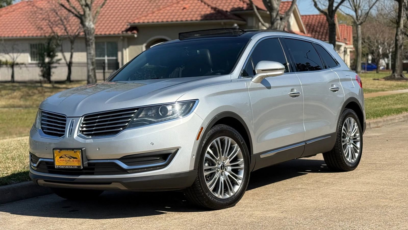 Used 2018 Lincoln MKX Reserve image 12