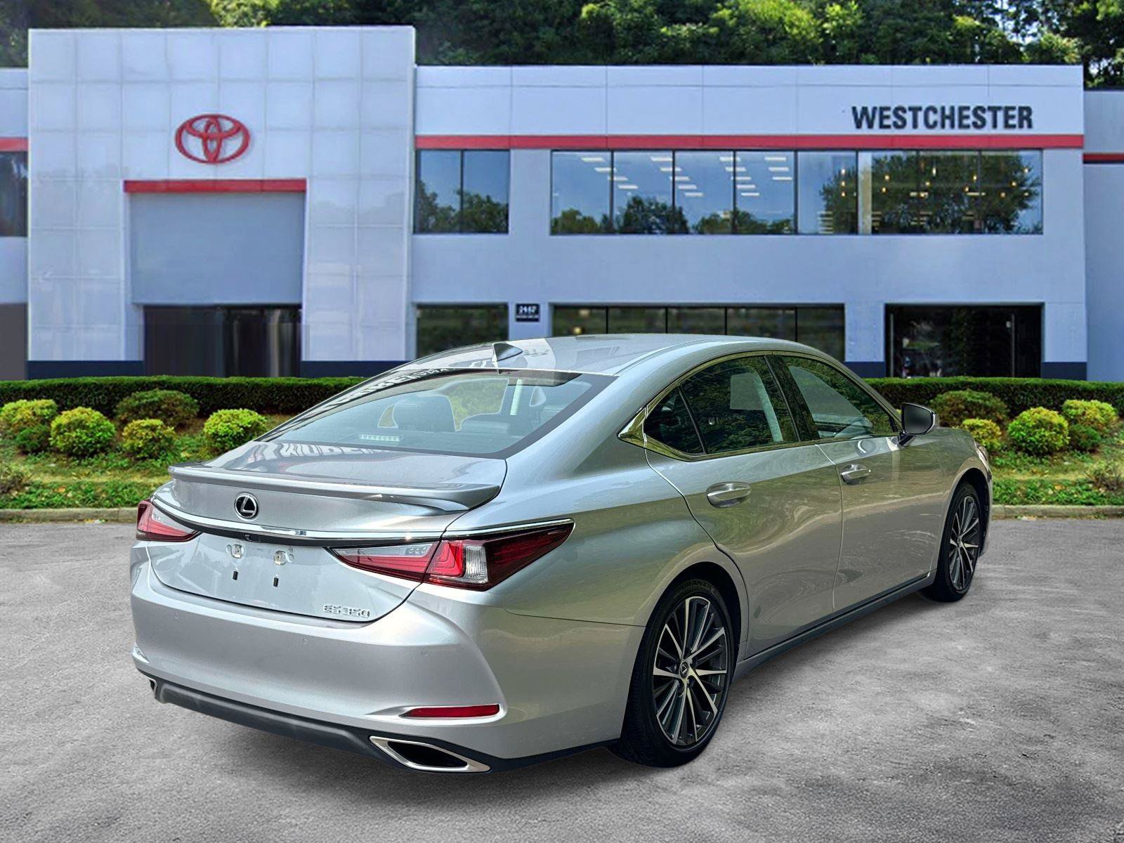 Used 2022 Lexus ES 350 w/ Premium Package FWD image 7