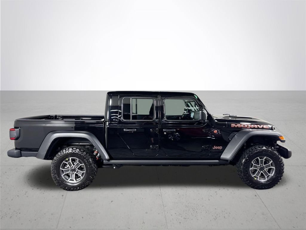 New 2025 Jeep Gladiator Mojave image 6