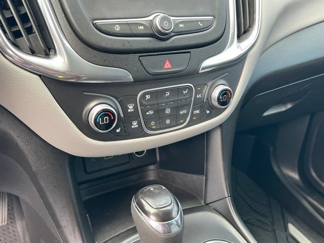 Used 2020 Chevrolet Equinox LT w/ Driver Convenience Package AWD/4WD image 20