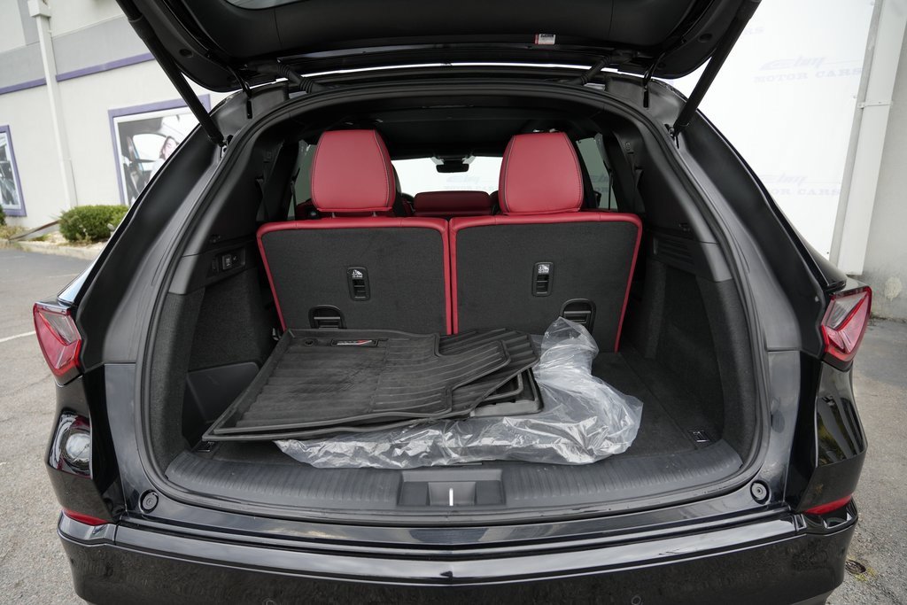 Used 2024 Acura MDX A-Spec image 15
