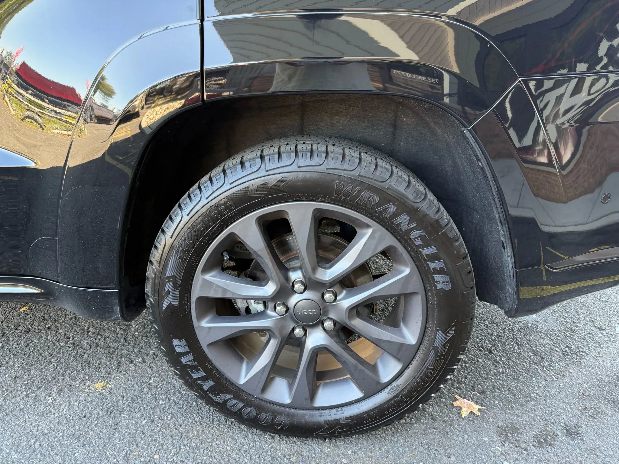 Used 2019 Jeep Grand Cherokee High Altitude AWD/4WD image 37