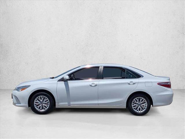 Used 2016 Toyota Camry LE FWD image 9