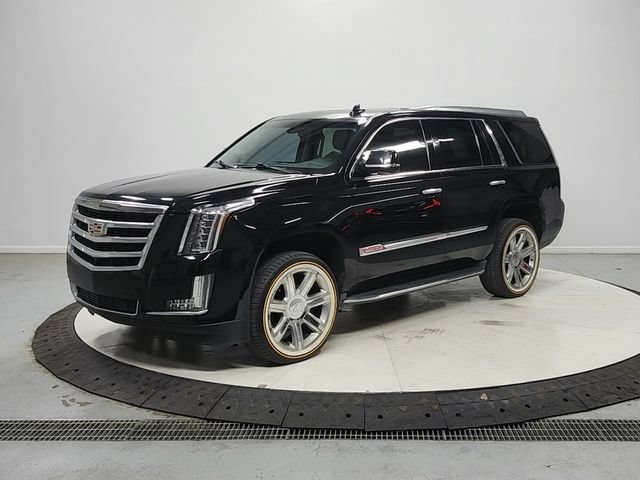 Used 2016 Cadillac Escalade 2WD image 4