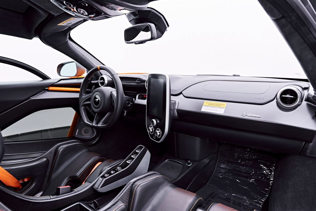 Used 2019 McLaren Senna RWD image 65