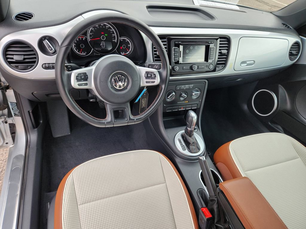 Used 2015 Volkswagen Beetle 1.8T image 13